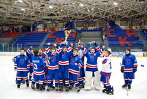 Юные креативно завершили сезон